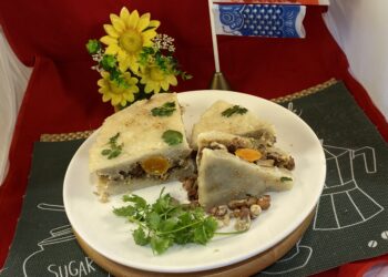 【梁廚美食】蟹肉蝦仁酿蘑菇 / 五層粿粽糕 / 新版楊枝甘露